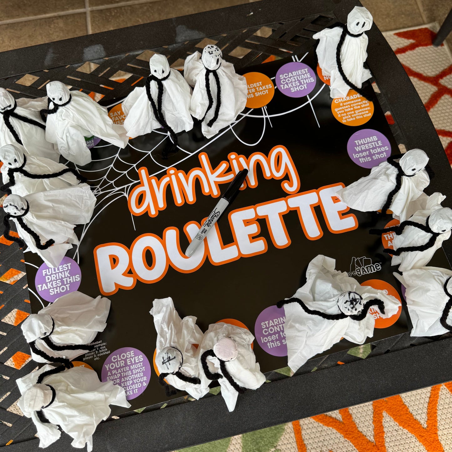HALLOWEEN DRINKING ROULETTE