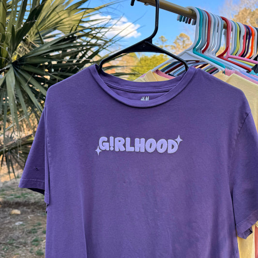 GiRLHOOD | T-SHIRT