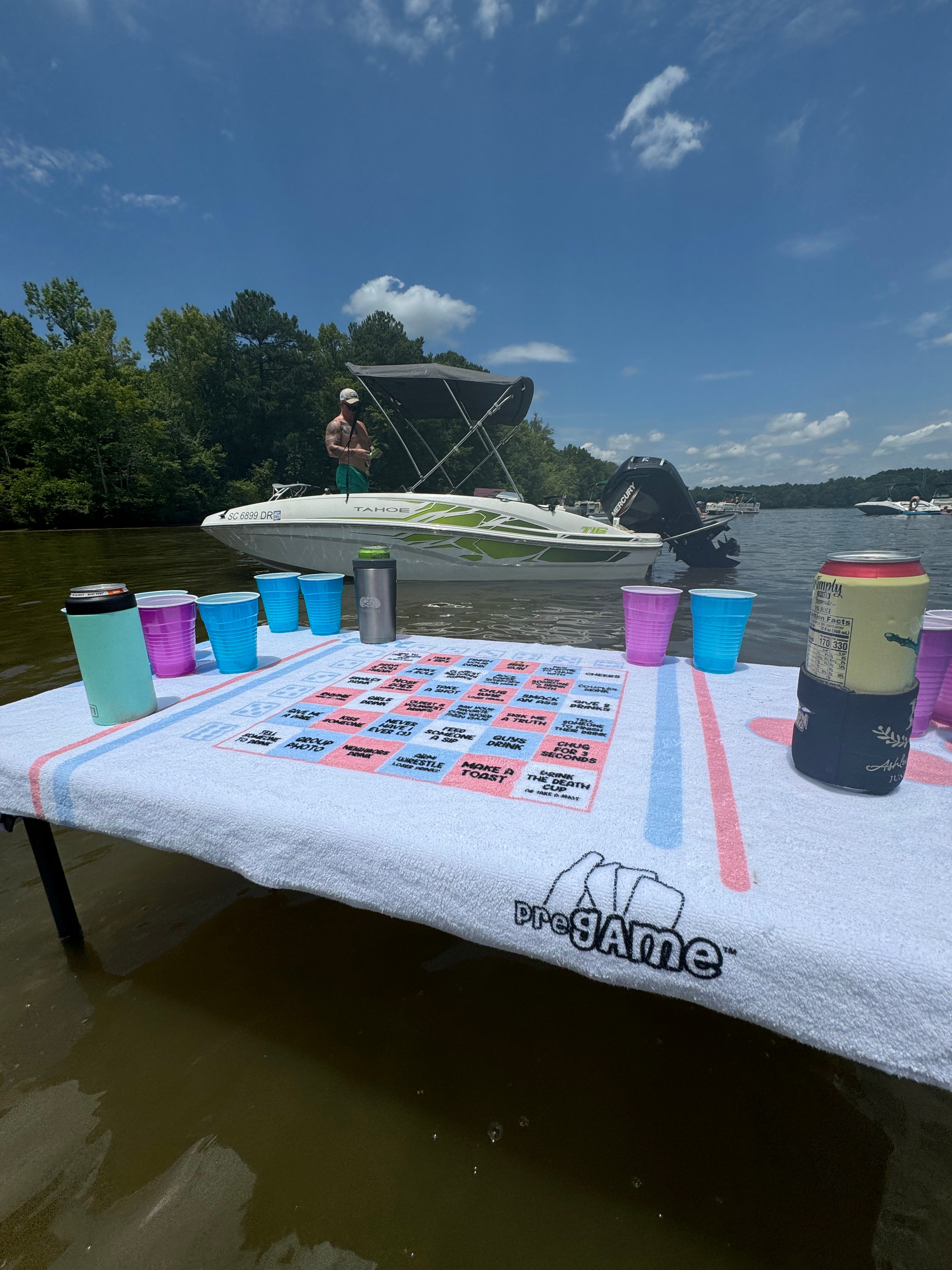 RED WHITE & BOOZE | Game TOWEL