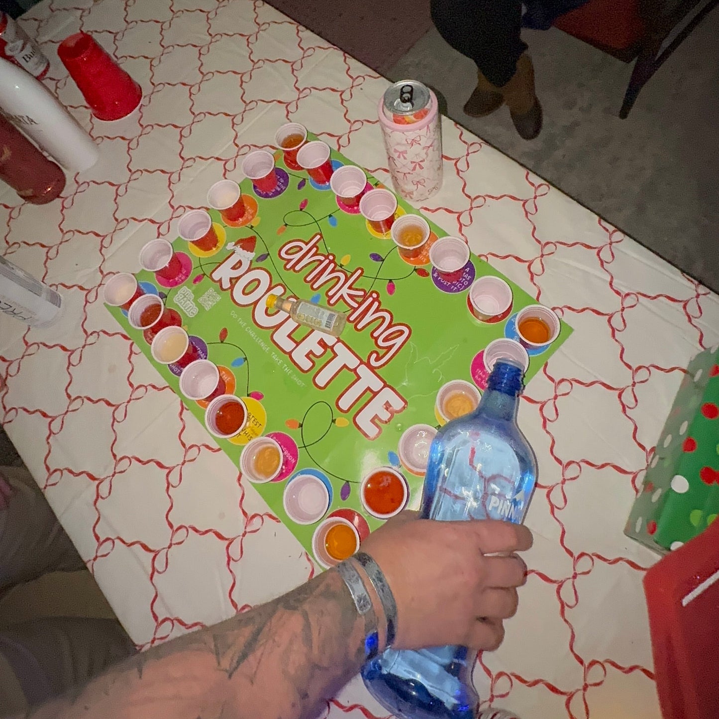 CHRISTMAS DRINKING ROULETTE