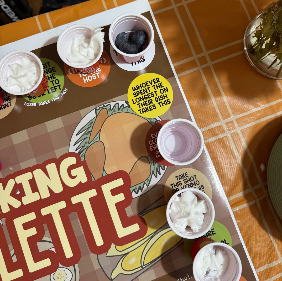 FRIENDSGIVING & THANKSGIVING DRINKING ROULETTE